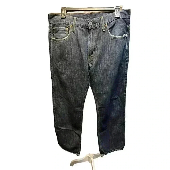 Levi Strauss & Co. 569 Men's 32 x 32 Jeans Blue Denim with Distressed Pockets - Picture 1 of 6